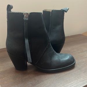 Black leather Acne bootie